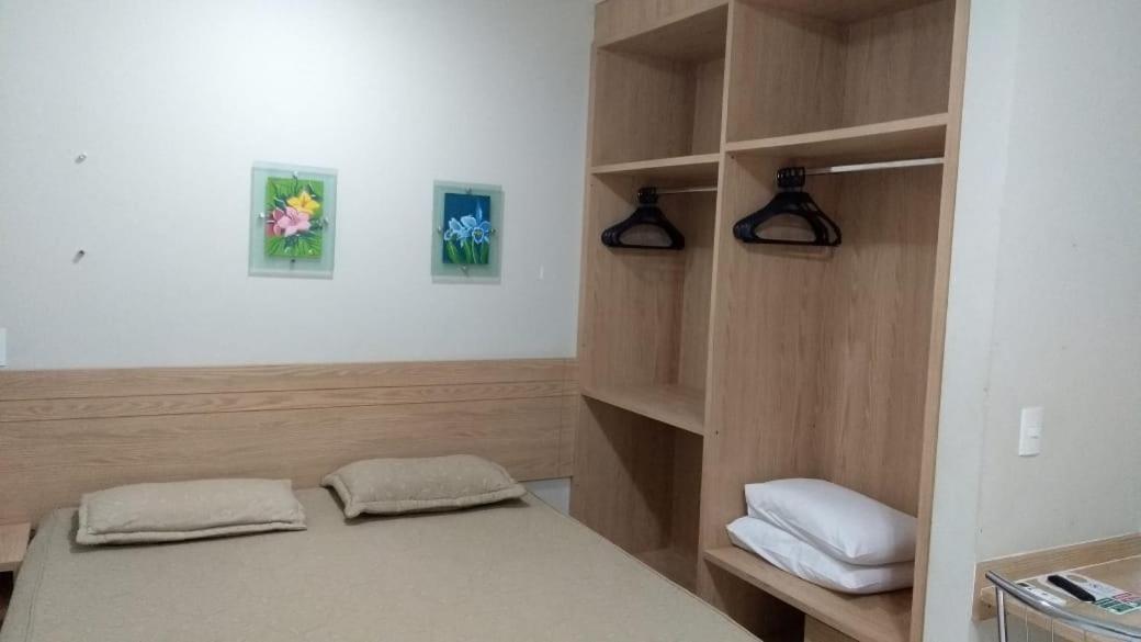 Golden Dolphin Express Md Apartment *