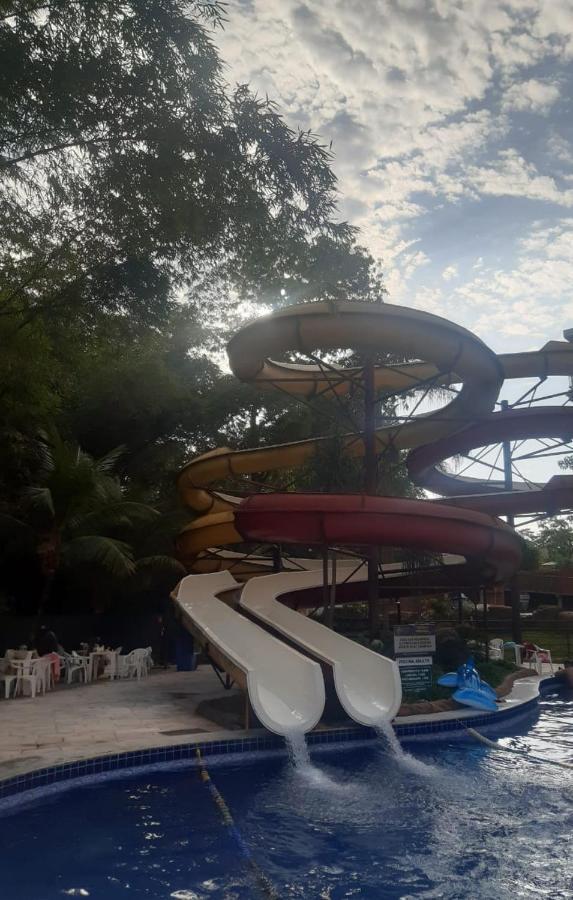 Apartment Golden Dolphin Express Md Caldas Novas